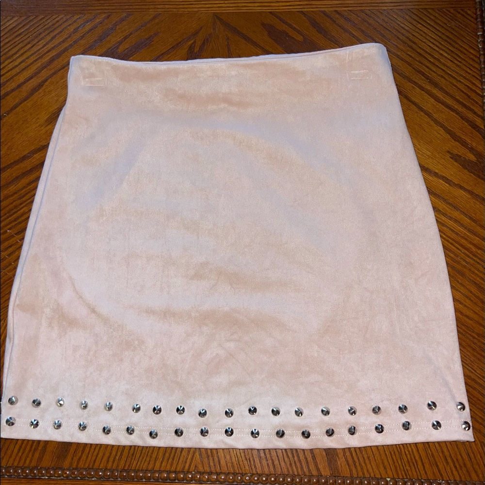 Velvet-like studded skirt